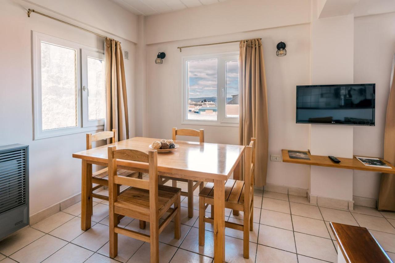 Riviera Fueguina Apartments อูซัวยา ภายนอก รูปภาพ